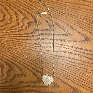 Kendra Scott necklace